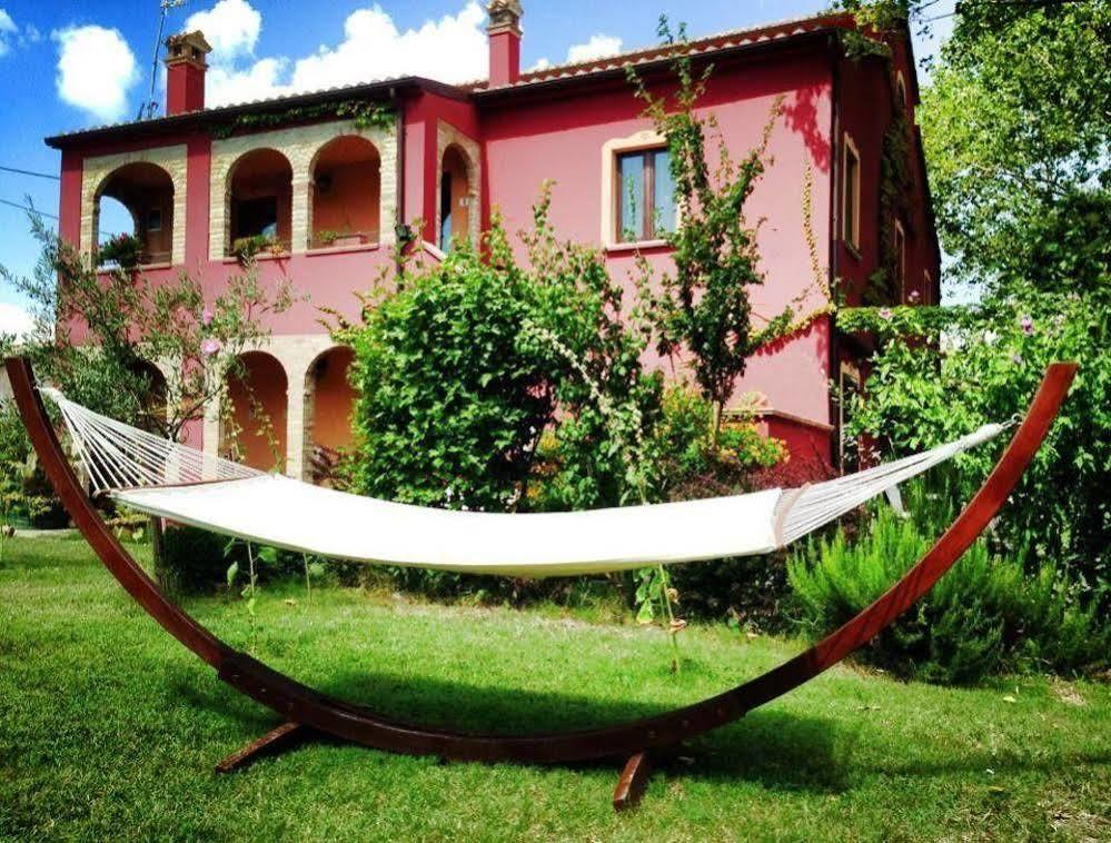 Isola Dei Calanchi Hotel Atri Eksteriør billede